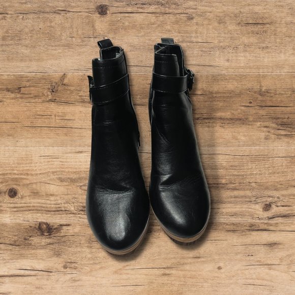 Black Boots | Time & Tru - Picture 5 of 5